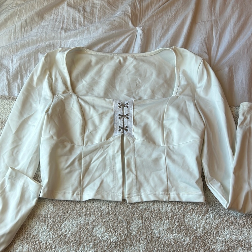 long sleeve white top